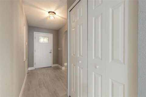 Villa ou maison à vendre à New Smyrna Beach, Floride: 3 chambres, 210.14 m2 № 2235619 - photo 8