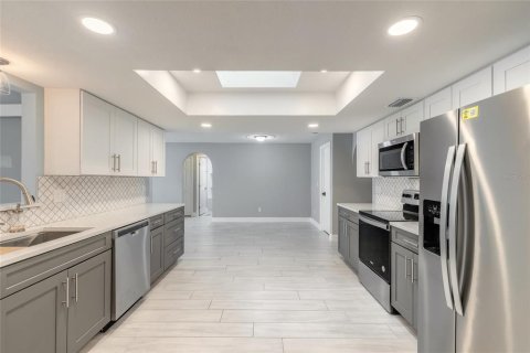 Villa ou maison à vendre à New Smyrna Beach, Floride: 3 chambres, 210.14 m2 № 2235619 - photo 15