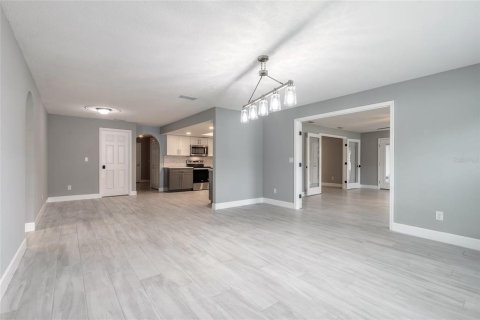 Villa ou maison à vendre à New Smyrna Beach, Floride: 3 chambres, 210.14 m2 № 2235619 - photo 22