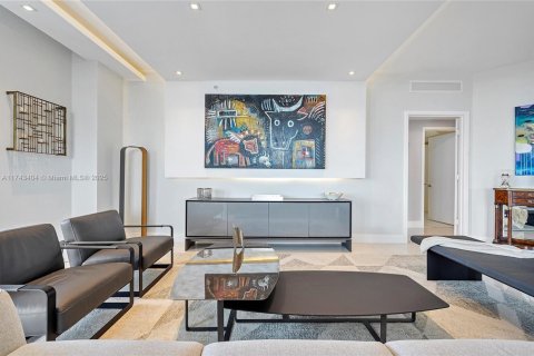 Copropriété à vendre à North Miami Beach, Floride: 2 chambres, 196.4 m2 № 1865762 - photo 15