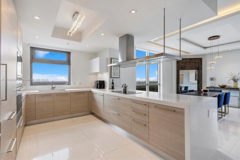 Copropriété à vendre à North Miami Beach, Floride: 2 chambres, 196.4 m2 № 1865762 - photo 22