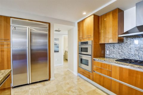 Condo in Fort Lauderdale, Florida, 3 bedrooms  № 1956996 - photo 16
