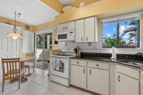 Купить виллу или дом в Венеция, Флорида 4 комнаты, 90.12м2, № 2203714 - фото 10