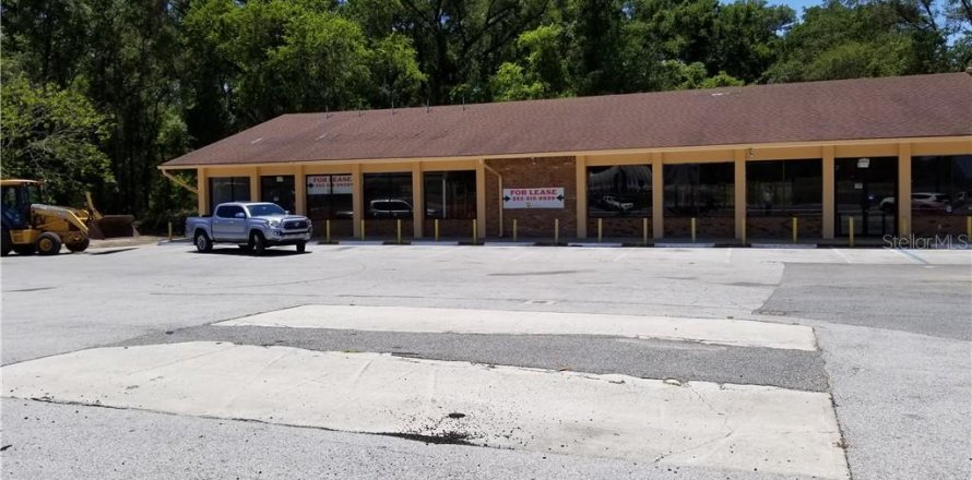 Commercial property in Ocala, Florida 529.54 sq.m. № 229998
