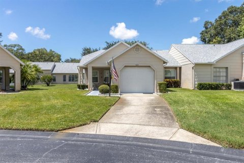 Condo in New Port Richey, Florida, 2 bedrooms  № 1909230 - photo 25