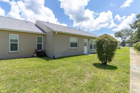 Condo in New Port Richey, Florida, 2 bedrooms  № 1909230 - photo 23