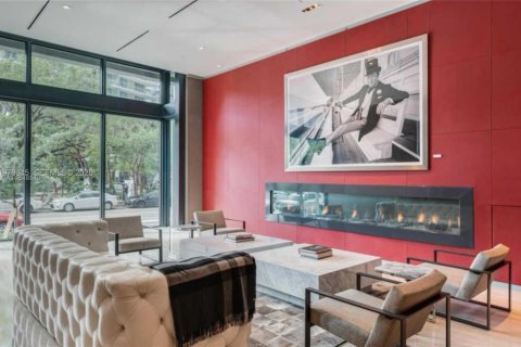 Condo in Miami, Florida, 2 bedrooms  № 2043084 - photo 21