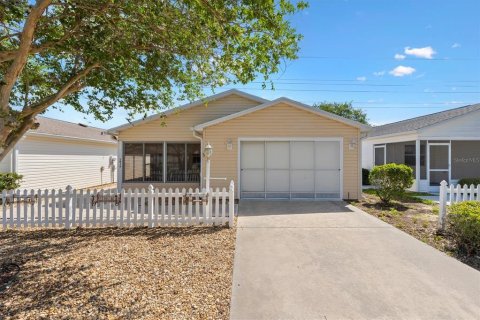 Villa ou maison à vendre à The Villages, Floride: 2 chambres, 106.19 m2 № 1744848 - photo 1