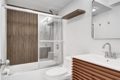 Condo in Plantation, Florida, 1 bedroom  № 2261736 - photo 25