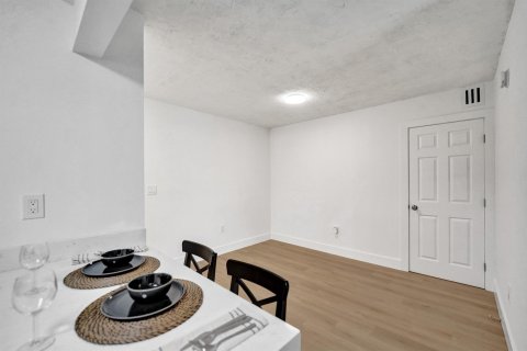 Condo in Plantation, Florida, 1 bedroom  № 2261736 - photo 18