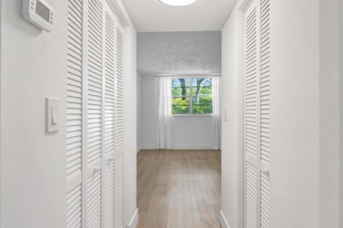 Condo in Plantation, Florida, 1 bedroom  № 2261736 - photo 30