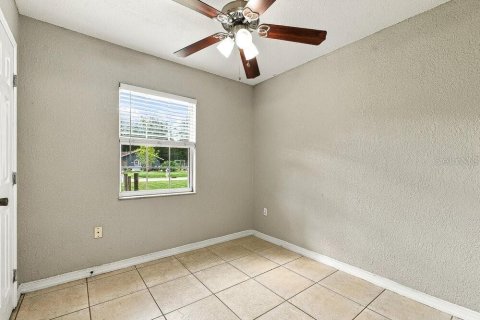 Villa ou maison à louer à Mount Dora, Floride: 3 chambres, 125.6 m2 № 2434558 - photo 14