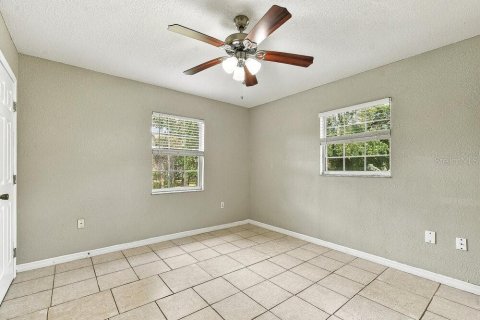 Villa ou maison à louer à Mount Dora, Floride: 3 chambres, 125.6 m2 № 2434558 - photo 10