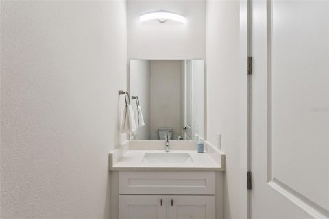 Casa en venta en Orlando, Florida, 4 dormitorios, 242.66 m2 № 2385572 - foto 26