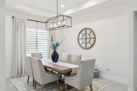 Casa en venta en Orlando, Florida, 4 dormitorios, 242.66 m2 № 2385572 - foto 4