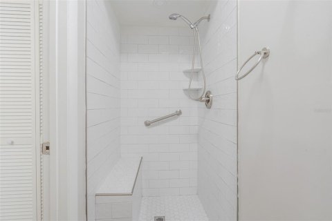 House in Tampa, Florida 3 bedrooms, 150.13 sq.m. № 1841506 - photo 21