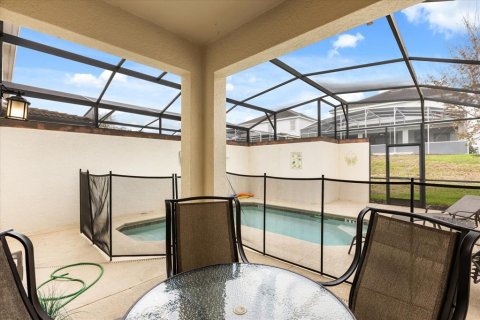 Adosado en venta en Davenport, Florida, 4 dormitorios, 176.7 m2 № 2092658 - foto 13