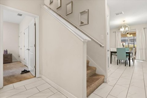 Adosado en venta en Davenport, Florida, 4 dormitorios, 176.7 m2 № 2092658 - foto 15
