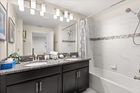 Adosado en venta en Davenport, Florida, 4 dormitorios, 176.7 m2 № 2092658 - foto 21