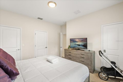 Adosado en venta en Davenport, Florida, 4 dormitorios, 176.7 m2 № 2092658 - foto 17
