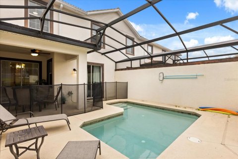 Adosado en venta en Davenport, Florida, 4 dormitorios, 176.7 m2 № 2092658 - foto 10