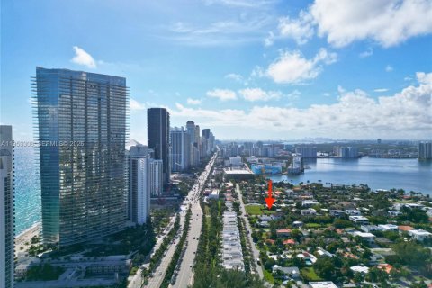 Купить земельный участок в Санни-Айлс-Бич, Флорида № 2054625 - фото 4