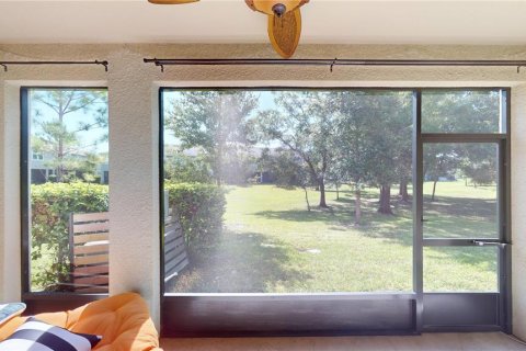Touwnhouse à vendre à Tampa, Floride: 3 chambres, 159.42 m2 № 2227231 - photo 18
