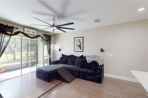 Touwnhouse à vendre à Tampa, Floride: 3 chambres, 159.42 m2 № 2227231 - photo 14