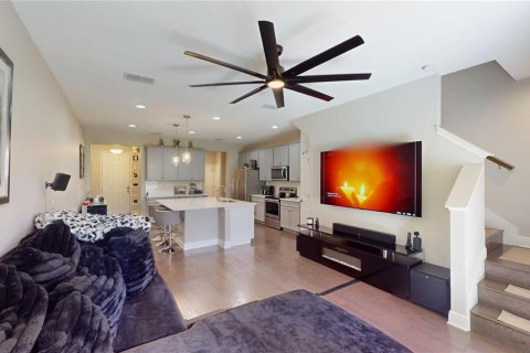 Touwnhouse à vendre à Tampa, Floride: 3 chambres, 159.42 m2 № 2227231 - photo 16