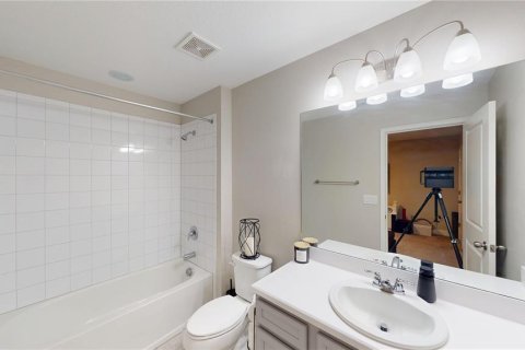 Touwnhouse à vendre à Tampa, Floride: 3 chambres, 159.42 m2 № 2227231 - photo 23