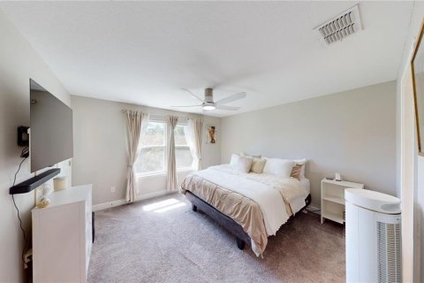Touwnhouse à vendre à Tampa, Floride: 3 chambres, 159.42 m2 № 2227231 - photo 28