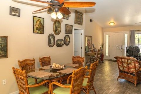Casa en venta en Port Charlotte, Florida, 3 dormitorios, 174.84 m2 № 1905633 - foto 11
