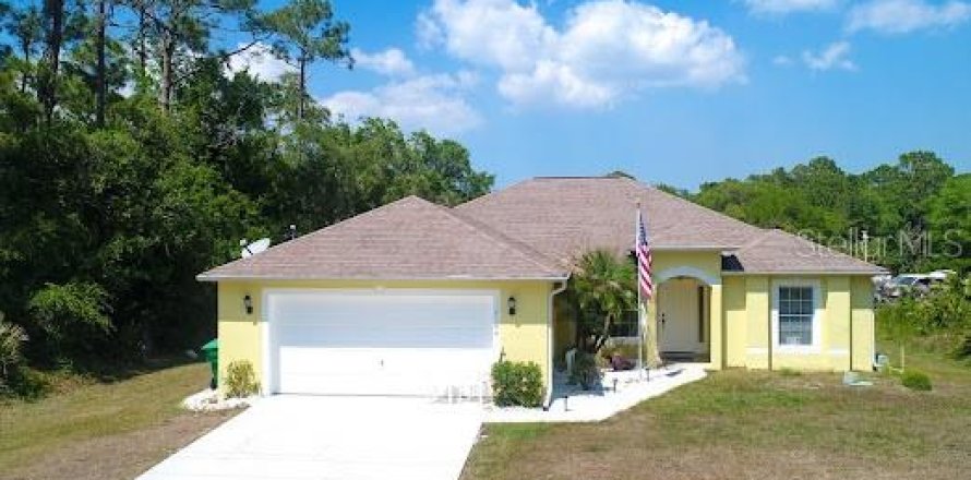 Casa en Port Charlotte, Florida 3 dormitorios, 174.84 m2 № 1905633