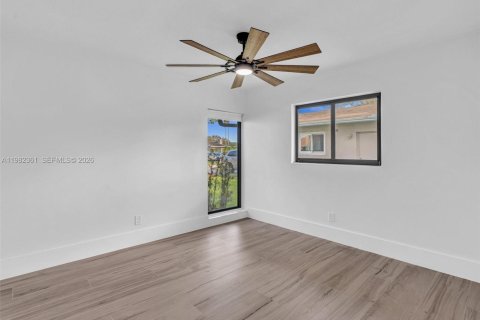 House in Pembroke Pines, Florida 4 bedrooms, 201.51 sq.m. № 2049700 - photo 30