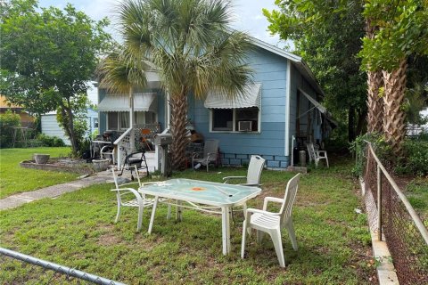 Villa ou maison à vendre à Saint Petersburg, Floride: 3 chambres, 169.08 m2 № 2267015 - photo 2