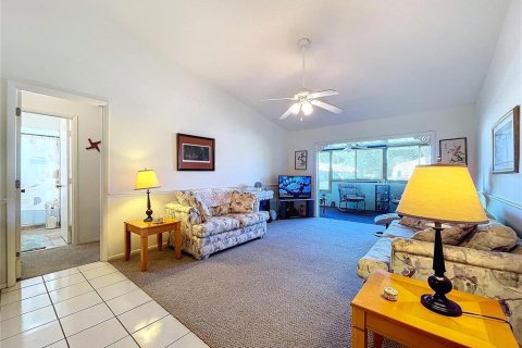 Condo in Bradenton, Florida, 2 bedrooms  № 1530351 - photo 29