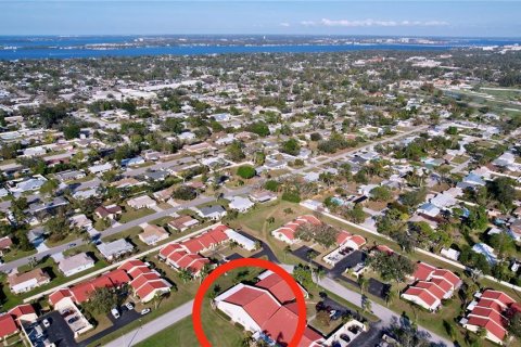 Condo in Bradenton, Florida, 2 bedrooms  № 1530351 - photo 2