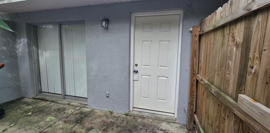 Appartement à Ocala, Floride 2 chambres, 75.81 m2 № 2418907