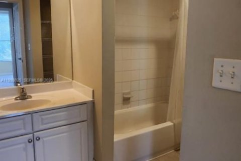 Copropriété à louer à Jupiter, Floride: 2 chambres, 93.65 m2 № 2063429 - photo 13