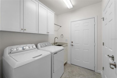 Touwnhouse à vendre à Lakewood Ranch, Floride: 3 chambres, 162.39 m2 № 2167075 - photo 20