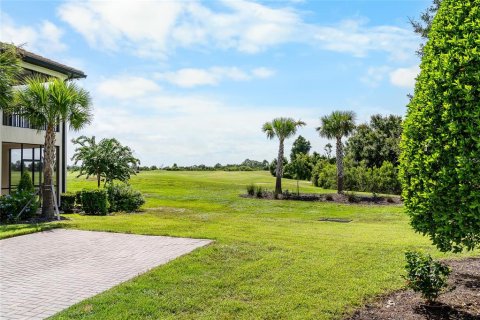 Touwnhouse à vendre à Lakewood Ranch, Floride: 3 chambres, 162.39 m2 № 2167075 - photo 26