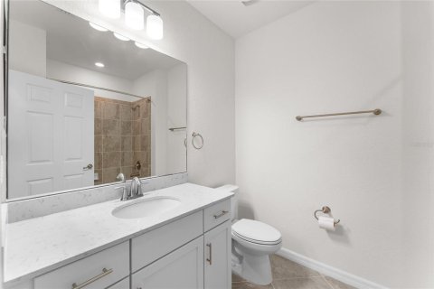 Touwnhouse à vendre à Lakewood Ranch, Floride: 3 chambres, 162.39 m2 № 2167075 - photo 19