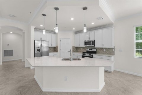 Touwnhouse à vendre à Lakewood Ranch, Floride: 3 chambres, 162.39 m2 № 2167075 - photo 9