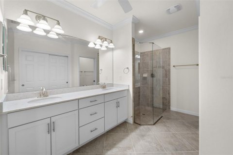 Touwnhouse à vendre à Lakewood Ranch, Floride: 3 chambres, 162.39 m2 № 2167075 - photo 15