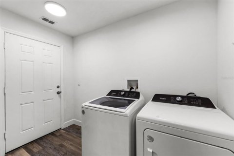Casa en venta en Orlando, Florida, 4 dormitorios, 164.53 m2 № 1917780 - foto 17
