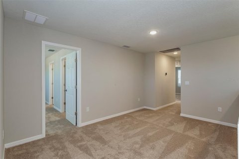 Villa ou maison à vendre à Zephyrhills, Floride: 4 chambres, 189.99 m2 № 2198106 - photo 21