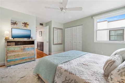 Condo in Sarasota, Florida, 3 bedrooms  № 1643116 - photo 8