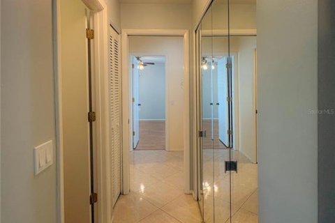 Villa ou maison à louer à Bradenton, Floride: 3 chambres, 167.04 m2 № 2429293 - photo 9