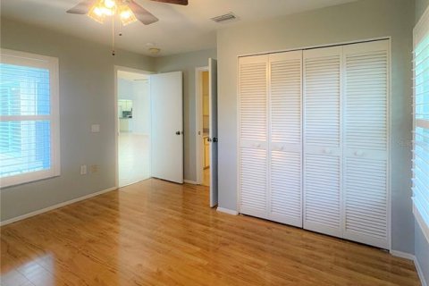 Villa ou maison à louer à Bradenton, Floride: 3 chambres, 167.04 m2 № 2429293 - photo 5