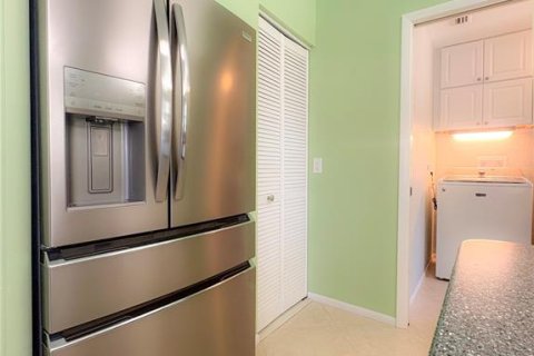 Villa ou maison à louer à Bradenton, Floride: 3 chambres, 167.04 m2 № 2429293 - photo 12